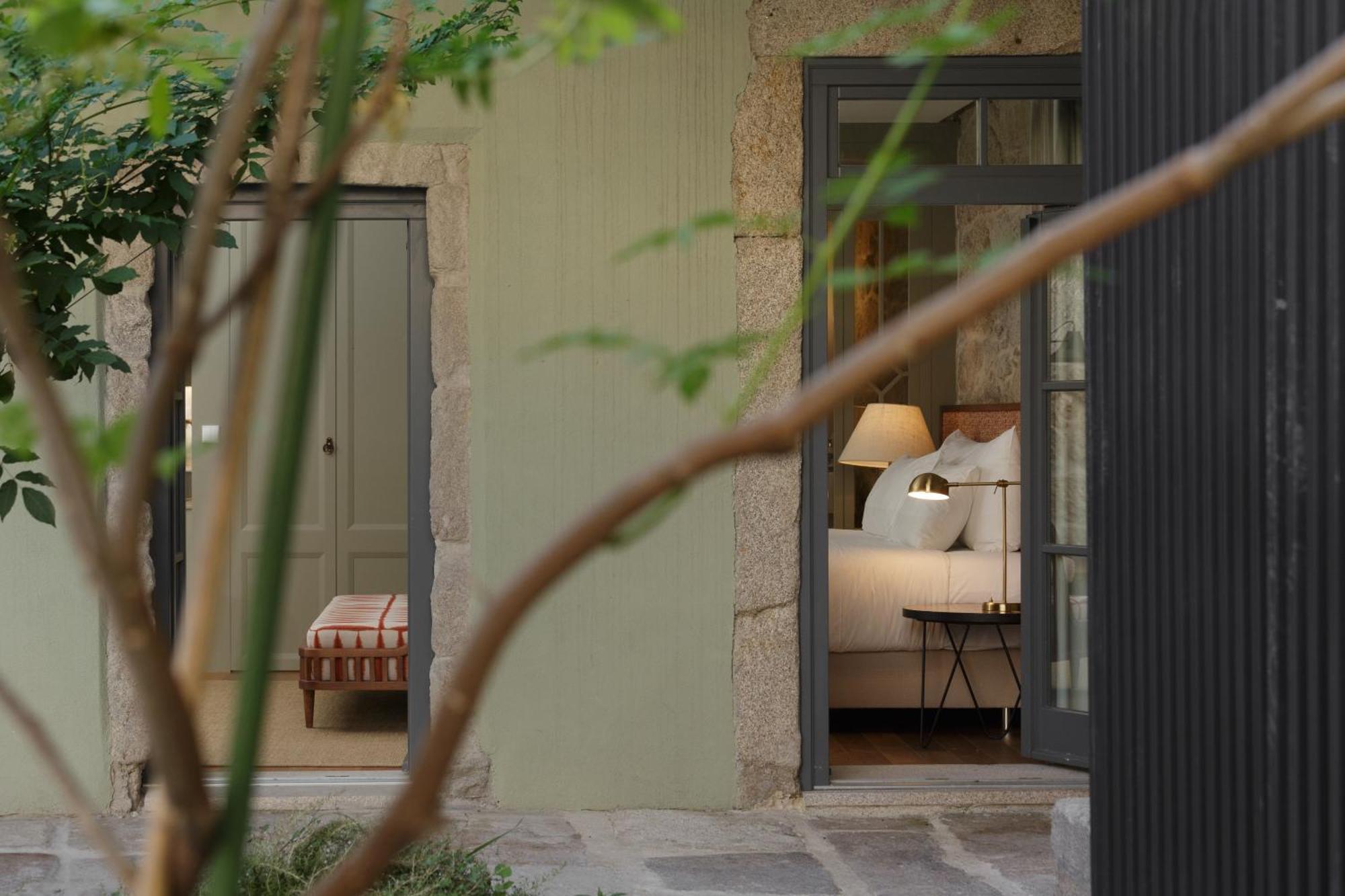 Torel Saboaria Porto Luaran gambar Hotel's courtyard