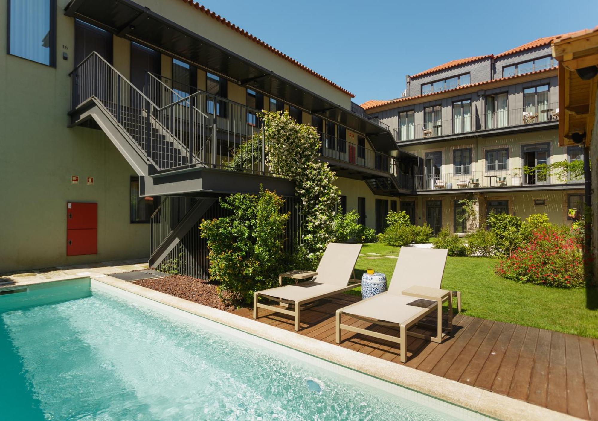 Torel Saboaria Porto Luaran gambar The hotel's swimming pool